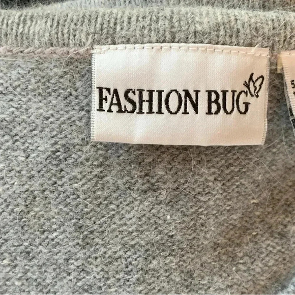 Fashion Bug Angora Rabbit Hair Blend Sweater Gray Embroidered Plus Size 18 20 - Picture 7 of 7